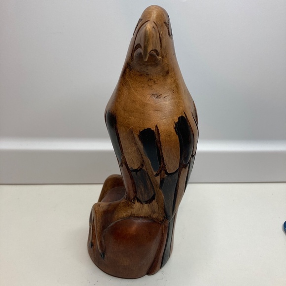 Hand Carved Wood Bald Eagle or Hawk Figurine 8.75” Tall Bird Statue - Picture 2 of 11